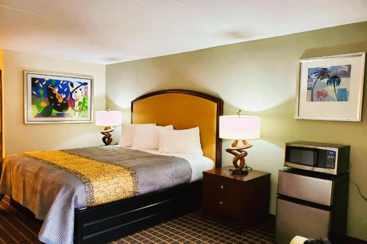 Palmetto Inn & Suites By Oyo أورانجبورغ المظهر الخارجي الصورة
