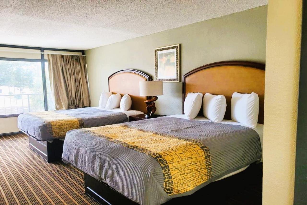 Palmetto Inn & Suites By Oyo أورانجبورغ المظهر الخارجي الصورة